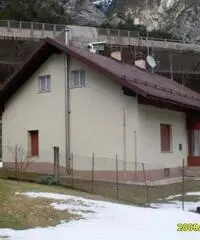Casa indipendente in Vendita di 110mq