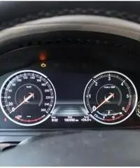 BMW 740 d xDrive Eccelsa