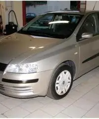 FIAT Stilo 1.9 JTD 115 CV 5 PORTE GARANZIA 12M.