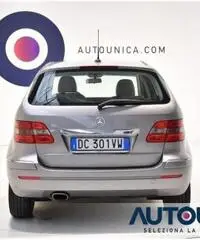 MERCEDES-BENZ B 170 SPORT GPL NAVI PELLE BEIGE CERCHI 17' OTTIMA