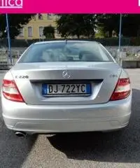 MERCEDES-BENZ C 220 CDI BERLINA CLASSIC XENON CLIMA BI-ZONA OTTIMA