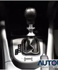 MITSUBISHI Outlander 2.2 DI-D TC-SST INSTYLE 7 POSTI 4X4 AUT PELLE SENS