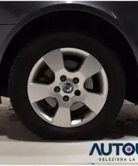 SKODA Octavia 1.6 Wagon GPL CERCHI SENSORI CRUISE CLIMA BI-ZONA