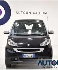 SMART ForTwo 1000 COUPE' PASSION AUTOM TETTO SOLO 84.000 KM