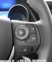 TOYOTA Auris 1.8 Hybrid Active MY15 TSS MY15