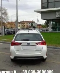 TOYOTA Auris Touring Sports 1.8 Hybrid Active Plus