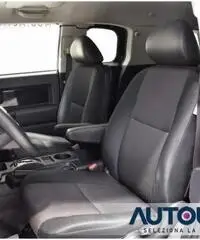 TOYOTA FJ Cruiser 4 4X4 GPL AUTOCARRO AUT SENSORI CRUISE CERCHI 17'