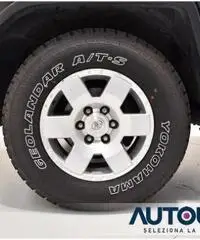 TOYOTA FJ Cruiser 4 4X4 GPL AUTOCARRO AUT SENSORI CRUISE CERCHI 17'