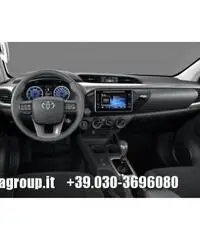 TOYOTA Hilux 2.4 D-4D A/T 4WD Double Cab Lounge MY16