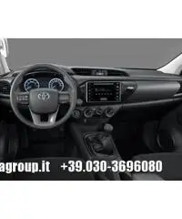 TOYOTA Hilux 2.4 D-4D 4WD 4 porte Double Cab Comfort