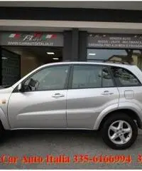 TOYOTA RAV 4 RAV4 2.0 Tdi D-4D 4 x 4 5 porte UNICO PROPRIETARIO