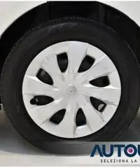 TOYOTA Verso-S 1.3 MT ACTIVE AUT SENS TELECAM SOLO 33.000 KM