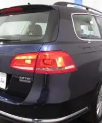 Volkswagen Passat Variant 2.0 TDI DSG BMT-NAVIG+BLUETOOTH-SENS.PARCH-CRUISE-FULL