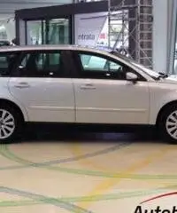 VOLVO V50 2.0 D MOMENTUM