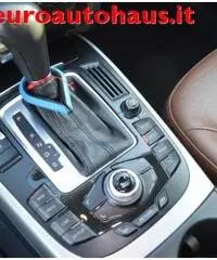 AUDI A4 Avant 2.7 V6 TDI  mult. Advanced (Navi,DVD,Pelle)