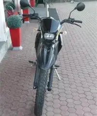 YAMAHA XT 125 R