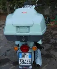 Scarabeo 150 motore rotax