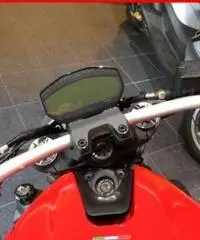 DUCATI Monster 821 ROSSO - 7000