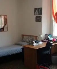 Posto letto in doppia per ragazza Piazza Terralba (Ge) 220 E