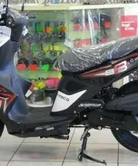 KYMCO Super 8 50 sport racing km zero da MOTOCICLOMANIA PECCIOLI PI