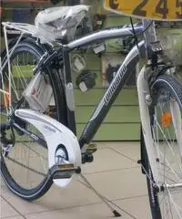 trekking a 6 velocita' ruote 700x35 a km zero