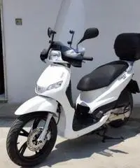 PEUGEOT Tweet 125 Evo 2 - Motor's Passion - 2015