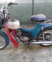 Ciclomotori d'epoca guzzi
