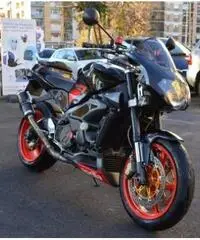 APRILIA Tuono 1000 R Lug. 2oo4 Km 27.000