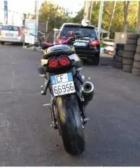 APRILIA Tuono 1000 R Lug. 2oo4 Km 27.000