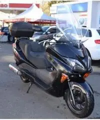 HONDA Forza 250 X 2oo7 euro2 €. 600