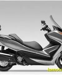 HONDA Forza 300 ABS DELUXE