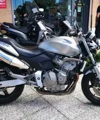HONDA Hornet 600 PASSAGGIO E GARANZIA INCLUSO