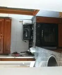 Appartamento di 5 locali in Affitto