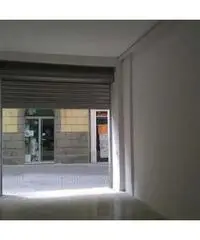 Viterbo Centro ZTL, Negozio 30mq ad.ze Piazza delle Erbe