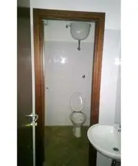 Viterbo Centro, Negozio 64mq angolo Piazza della Rocca