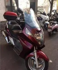 honda silver wing 600