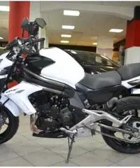 KAWASAKI ER-6N Mag.2o13 euro3 €. 3.700