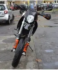 KTM LC4 640 SM EURO2 2oo7 Accessoriata