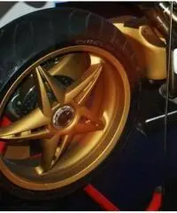 MV Agusta F4 750 Serie Oro Limited Edition, Pari al nuovo