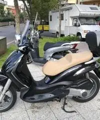 PIAGGIO Beverly Tourer 300 PASSAGGIO E GARANZIA INCLUSO