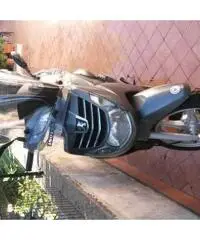 Scooter Peugeot Lxr 200i