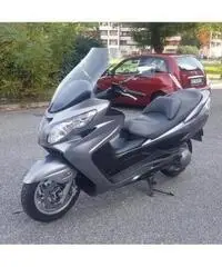 Suzuki Burgman 400