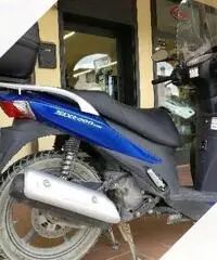 Suzuki UX Sixteen 125 - 2009