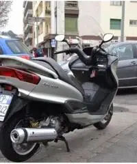 YAMAHA Majesty 250 2oo6 euro2 €. 900 Permute Rate Garanzia