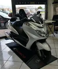 YAMAHA Majesty 400 Passaggio e Garanzia Incluso