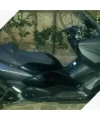 Yamaha T Max - 2011