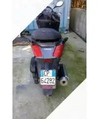 Yamaha x max 250