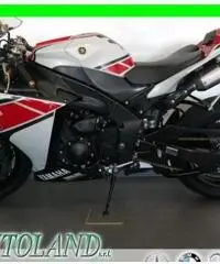 YAMAHA YZF R1 50th Anniversario Scarico Akrapovic Libretto tagli