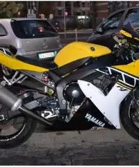 YAMAHA YZF R1 Lug. 2oo3 Laguna Seca