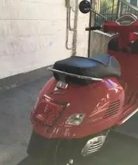PIAGGIO Vespa GTS 300 Super MY 14